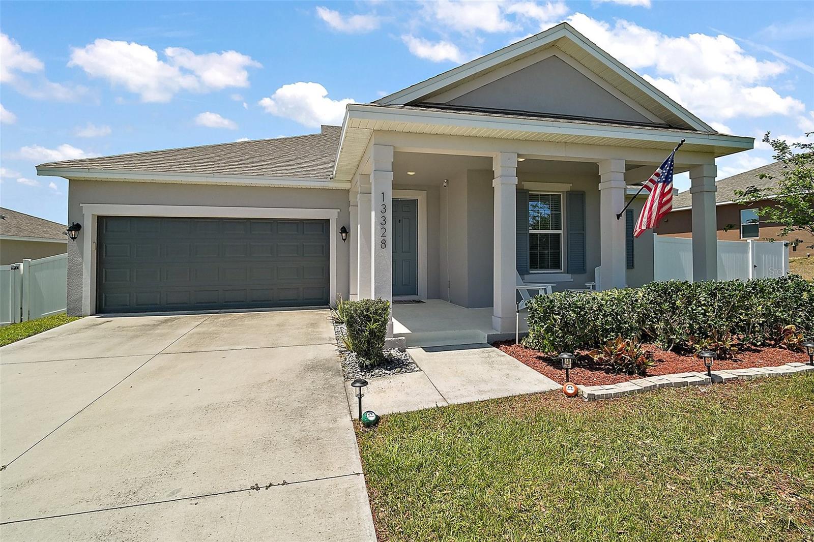 13328 LAKE YALE VIEW LOOP, GRAND ISLAND, FL, 32735