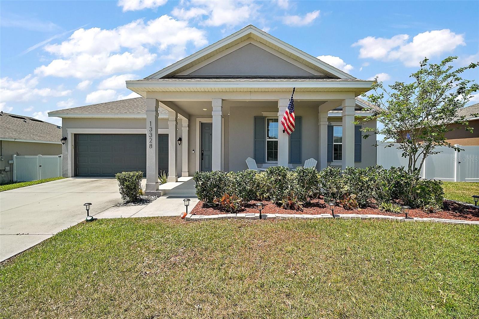 13328 LAKE YALE VIEW LOOP, GRAND ISLAND, FL, 32735