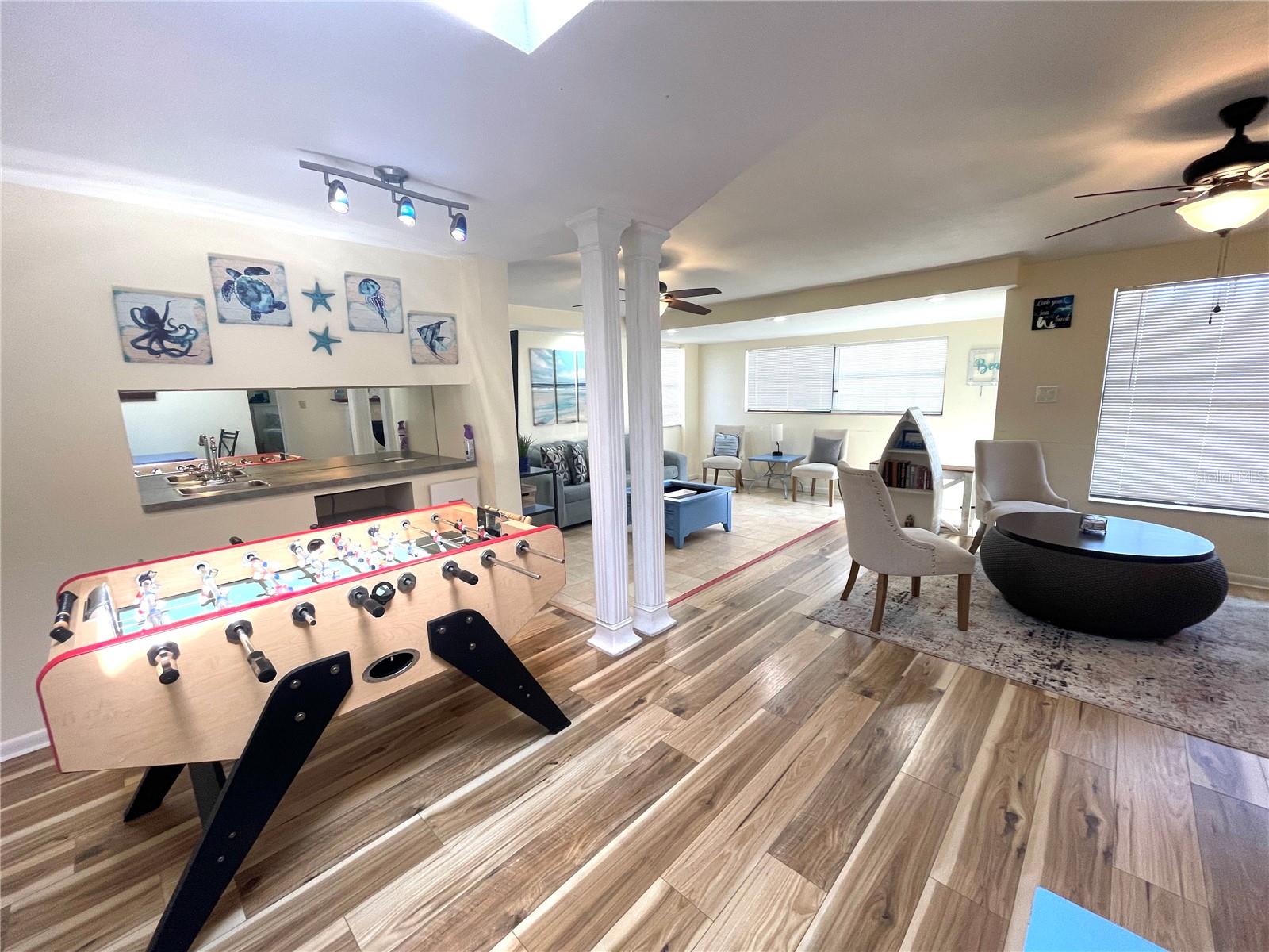 10210 122ND AVE, LARGO, FL, 33773