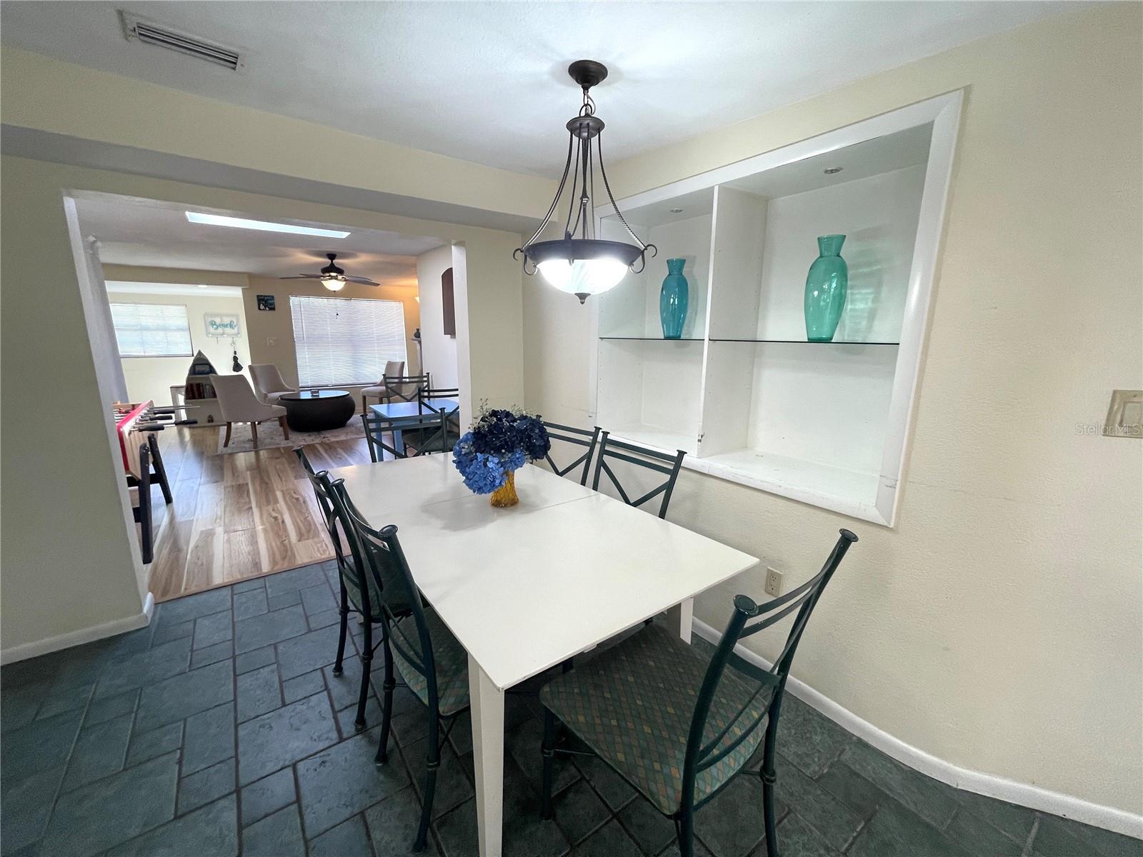 10210 122ND AVE, LARGO, FL, 33773