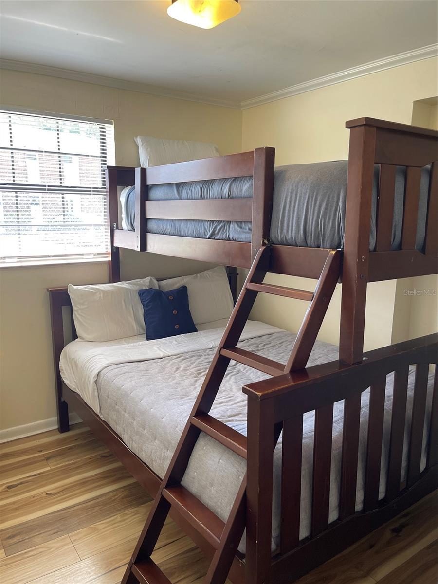 10210 122ND AVE, LARGO, FL, 33773