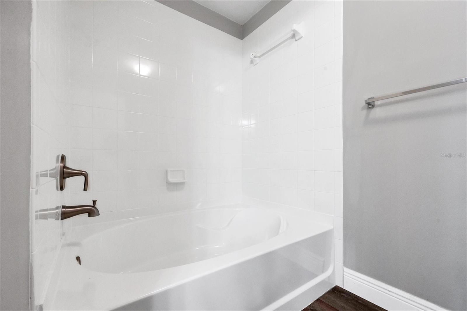 5691 BENTGRASS DR #15-101, SARASOTA, FL, 34235