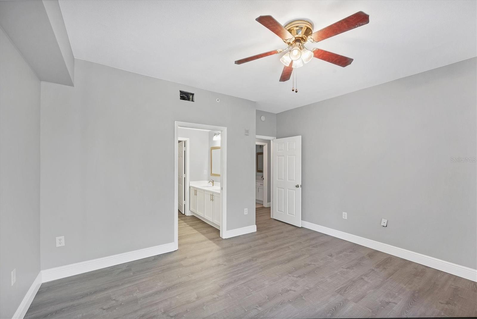 5691 BENTGRASS DR #15-101, SARASOTA, FL, 34235