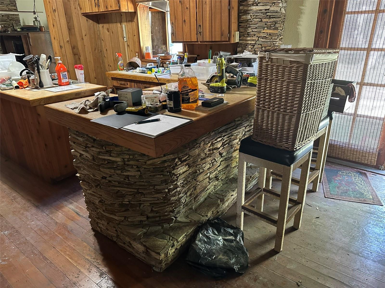 1916 MYRTLE AVE, PUNTA GORDA, FL, 33950