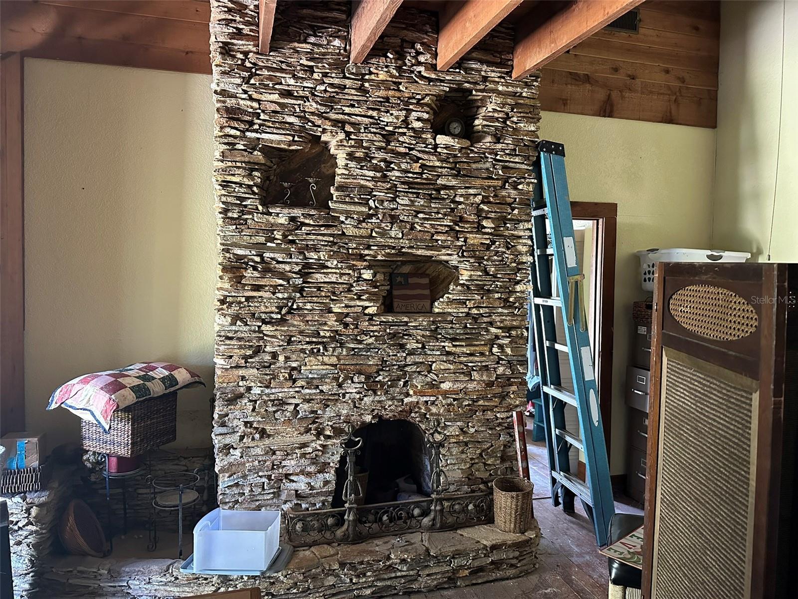 1916 MYRTLE AVE, PUNTA GORDA, FL, 33950