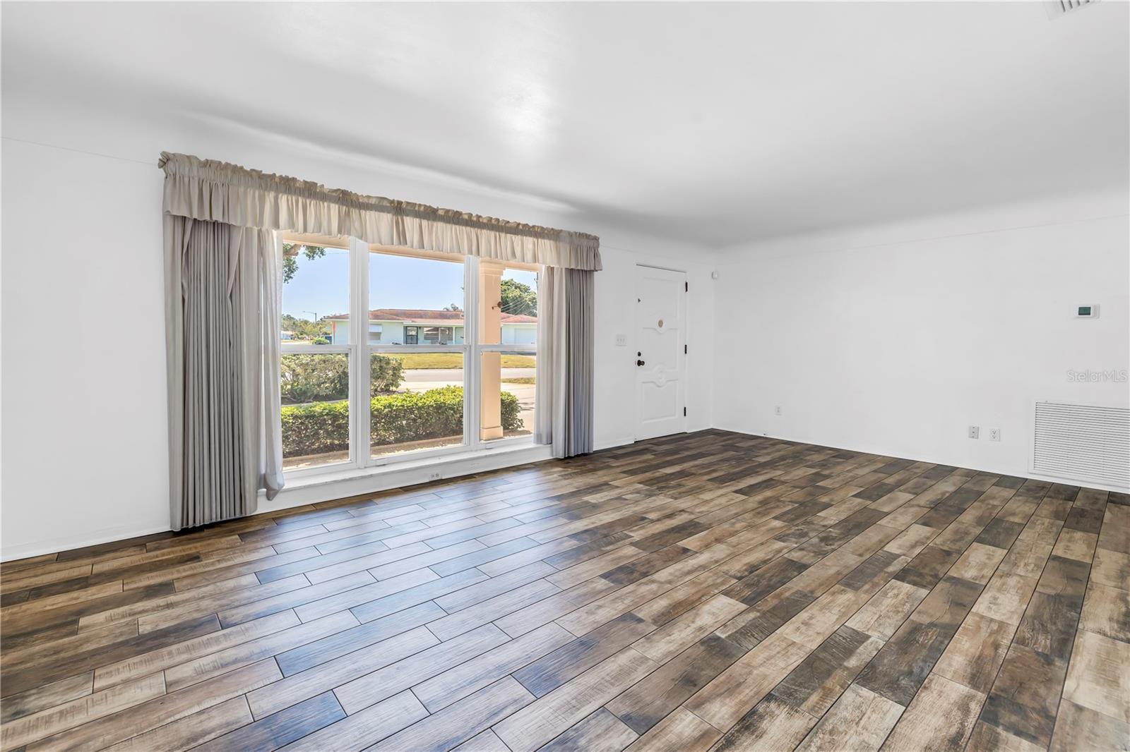 1801 38TH ST N, ST PETERSBURG, FL, 33713