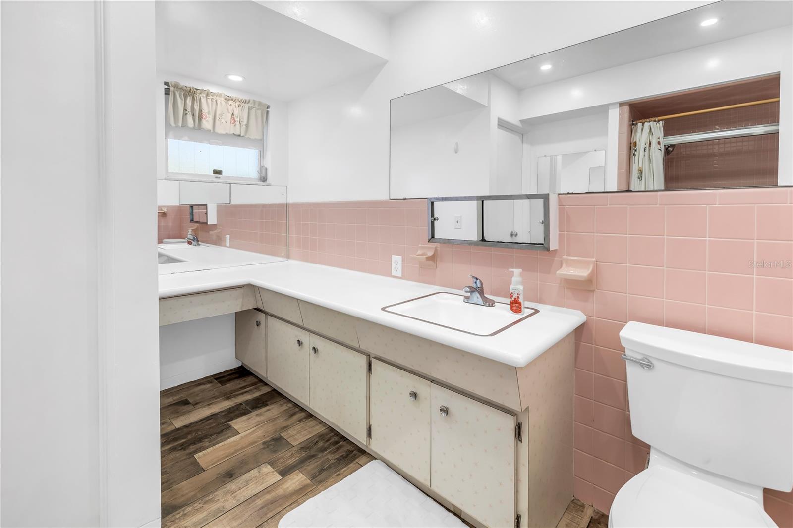 1801 38TH ST N, ST PETERSBURG, FL, 33713