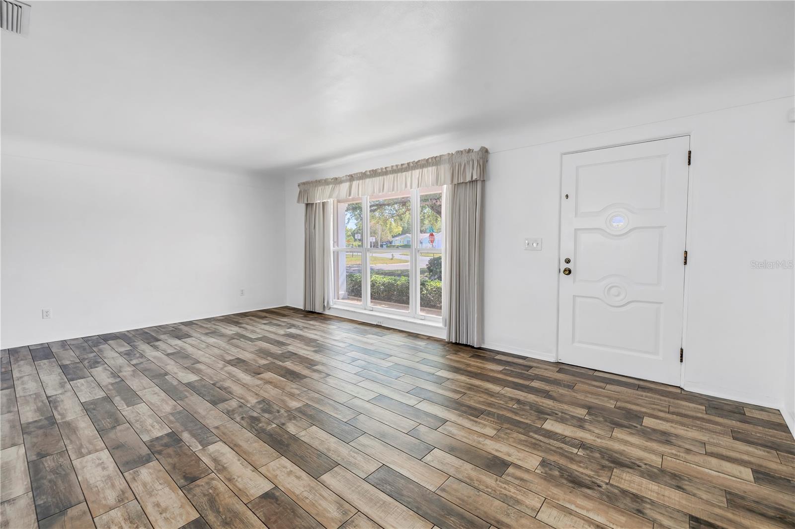 1801 38TH ST N, ST PETERSBURG, FL, 33713