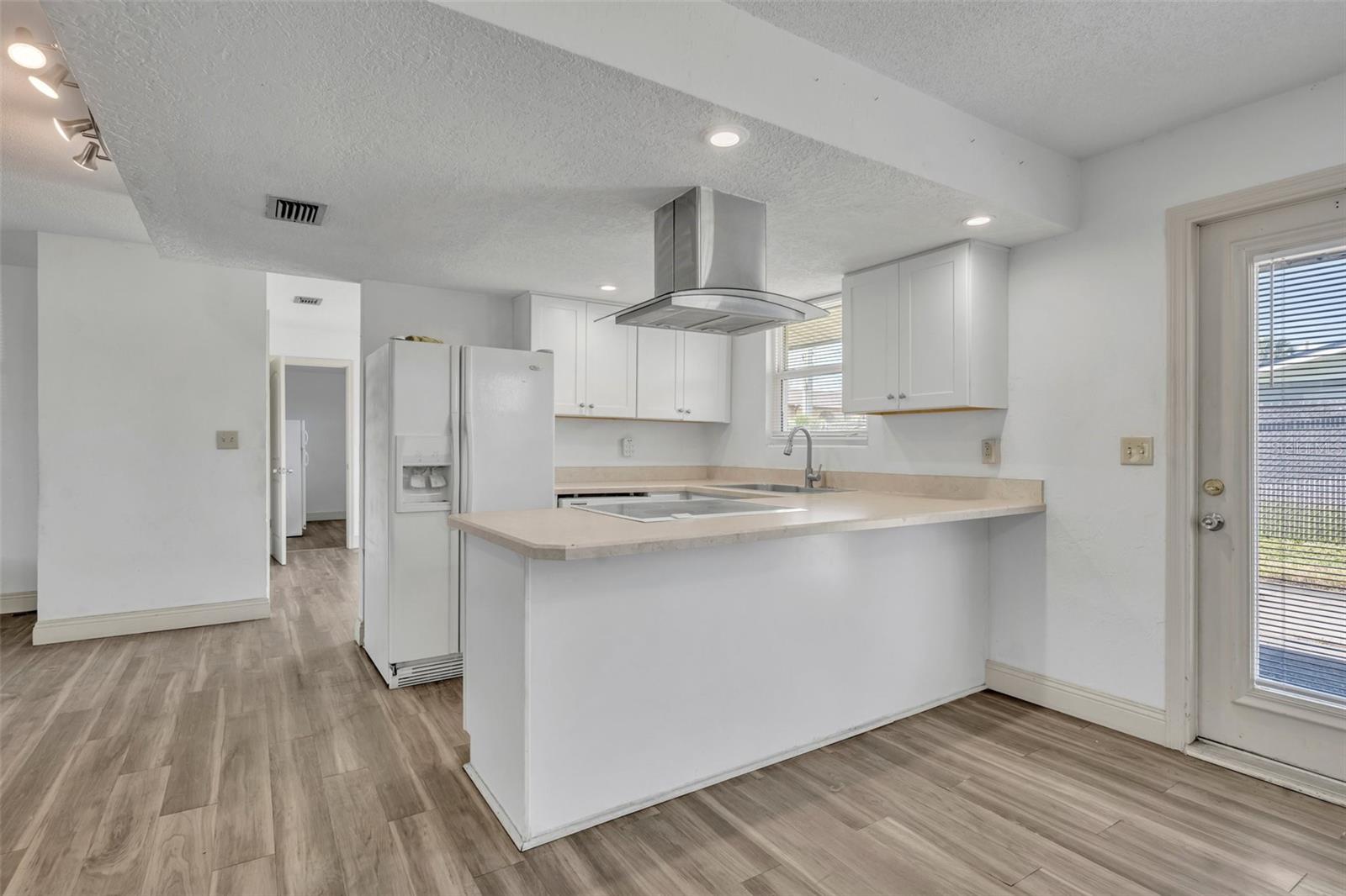 150 REEF RD, SOUTH DAYTONA, FL, 32119