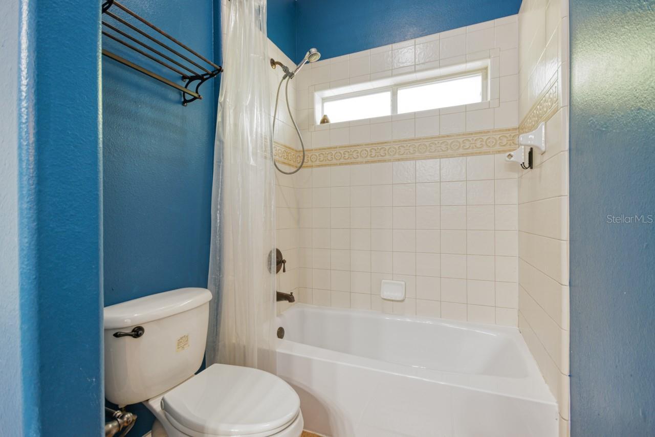 50 DAFFODIL CV, CRAWFORDVILLE, FL, 32327