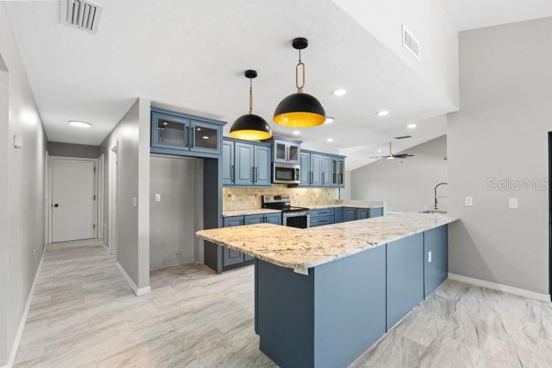 5474 DOMINICA CIR, SARASOTA, FL, 34233