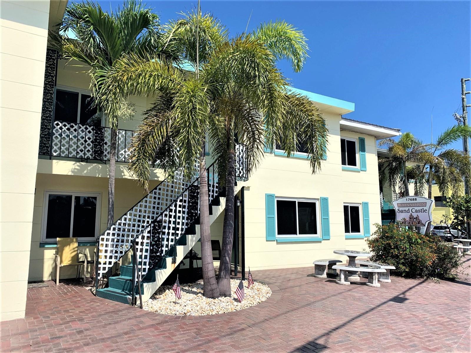 17688 GULF BLVD #201, REDINGTON SHORES, FL, 33708