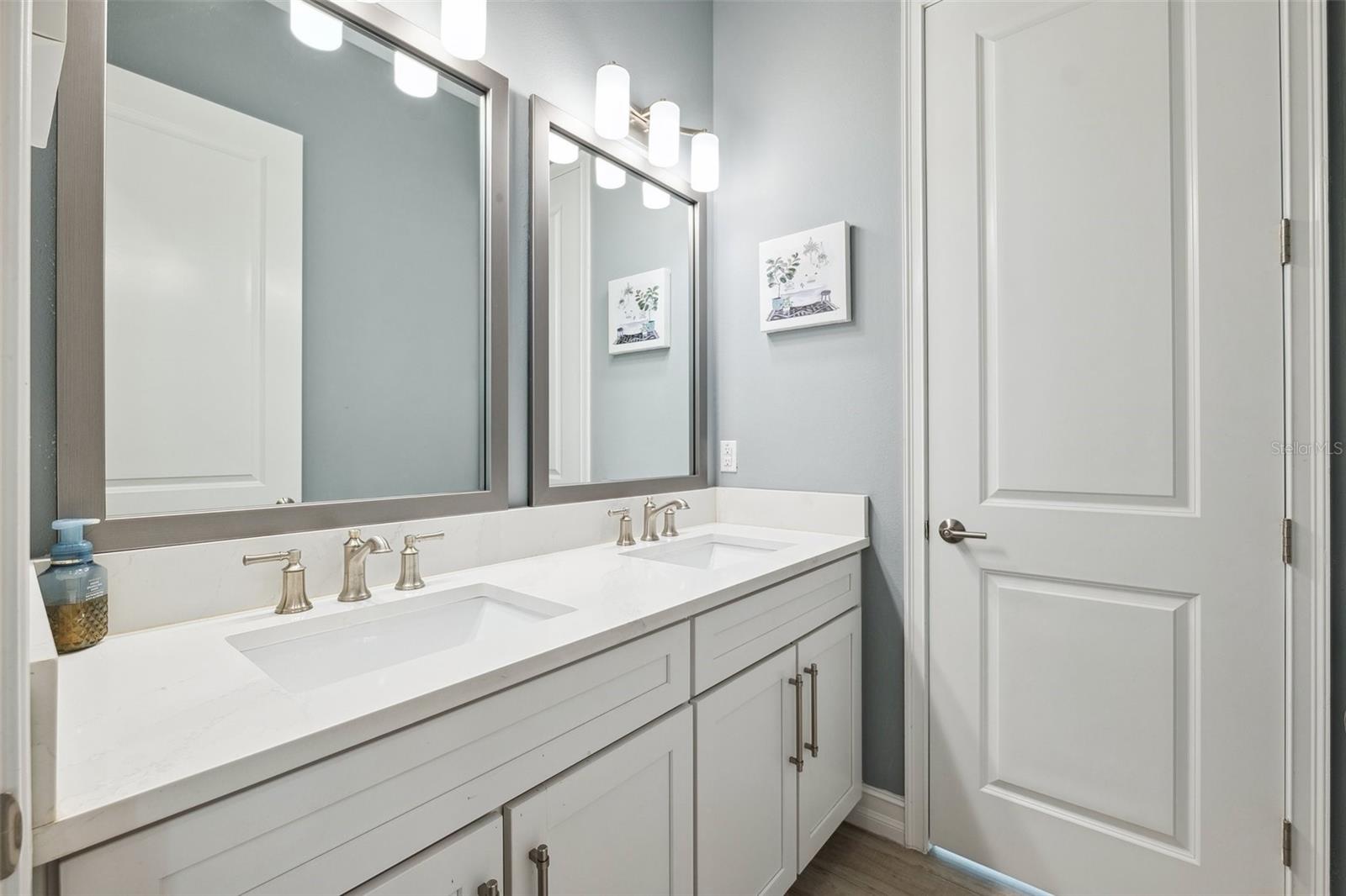 2817 CORDOBA RANCH BLVD, LUTZ, FL, 33559