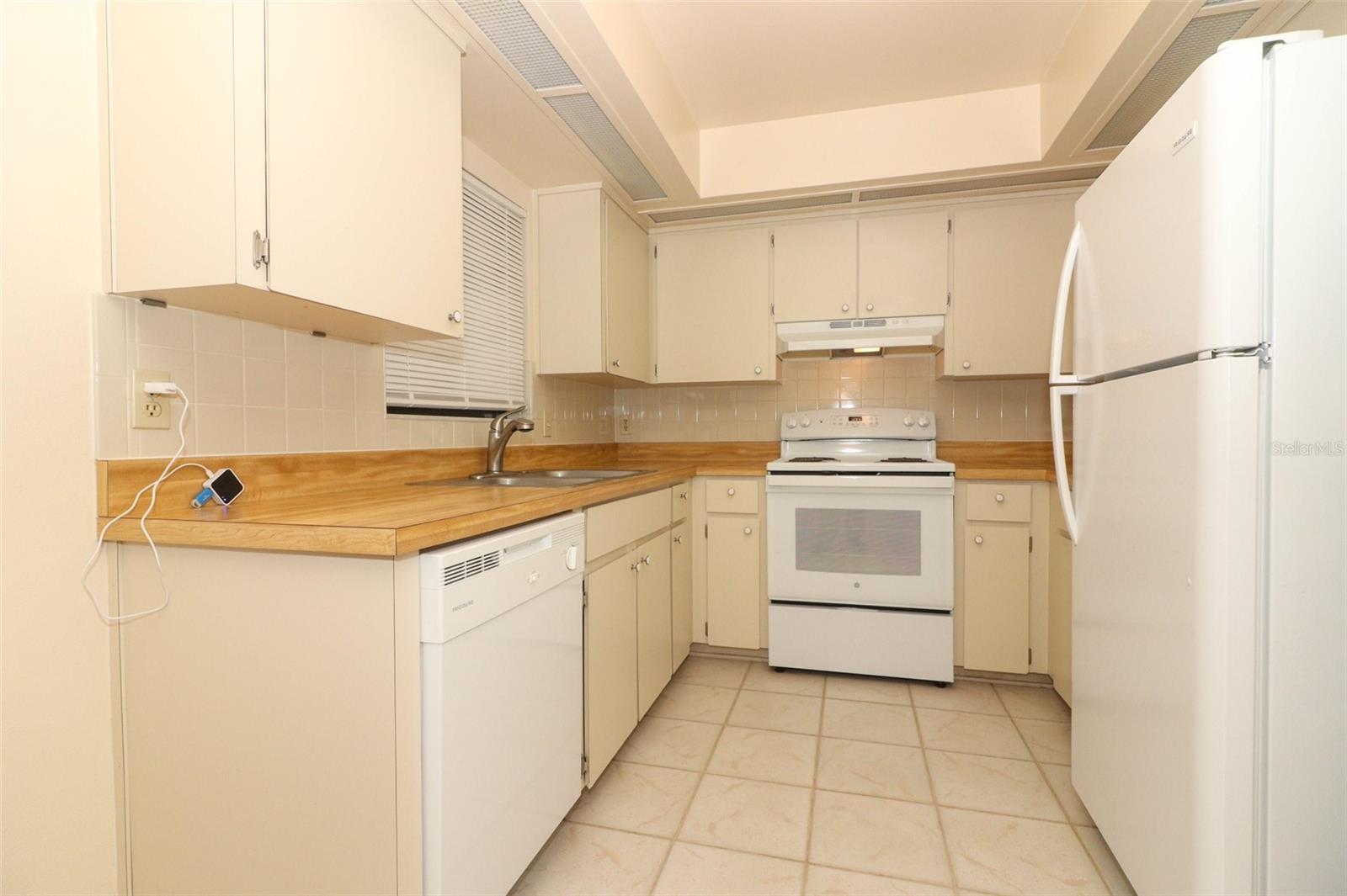 406 RED COAT LN, ORLANDO, FL, 32825