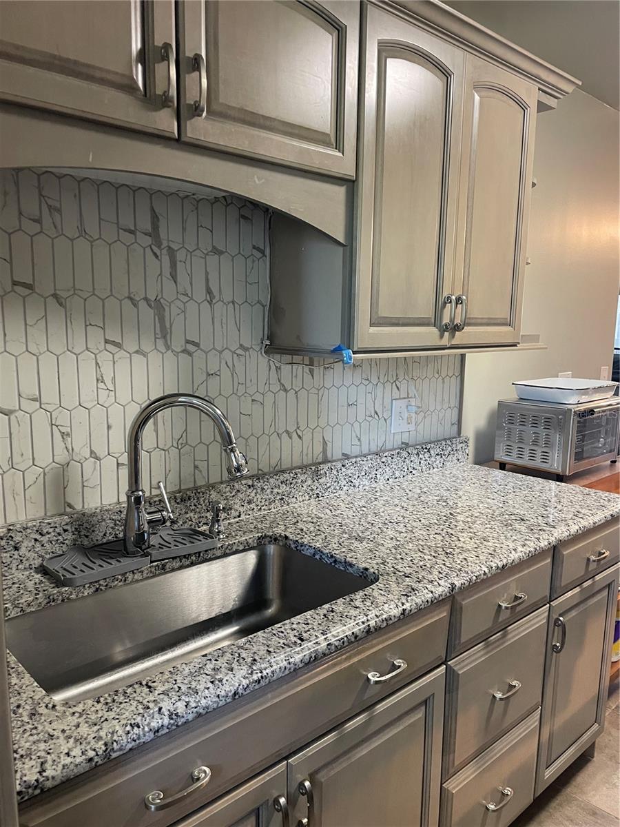 150 HARBORSIDE AVE #221, PUNTA GORDA, FL, 33950