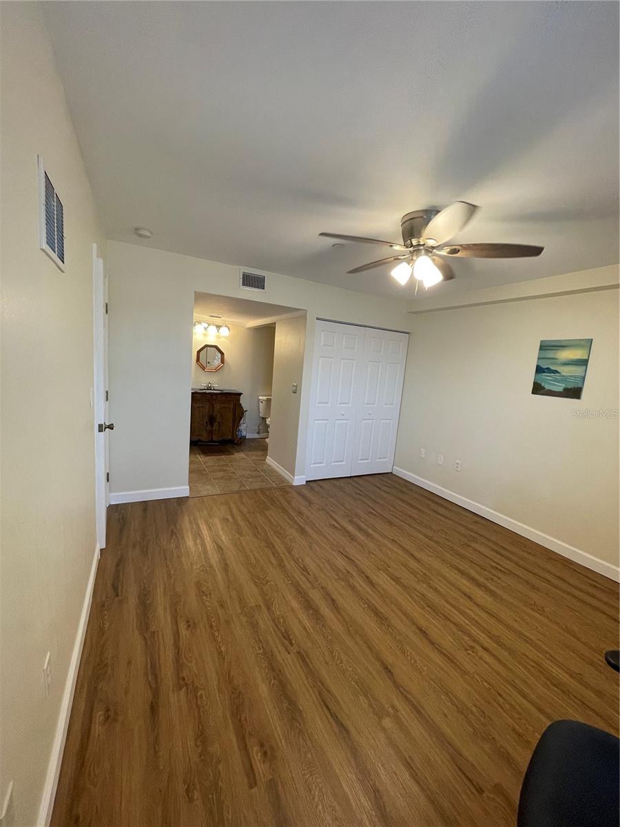 150 HARBORSIDE AVE #221, PUNTA GORDA, FL, 33950