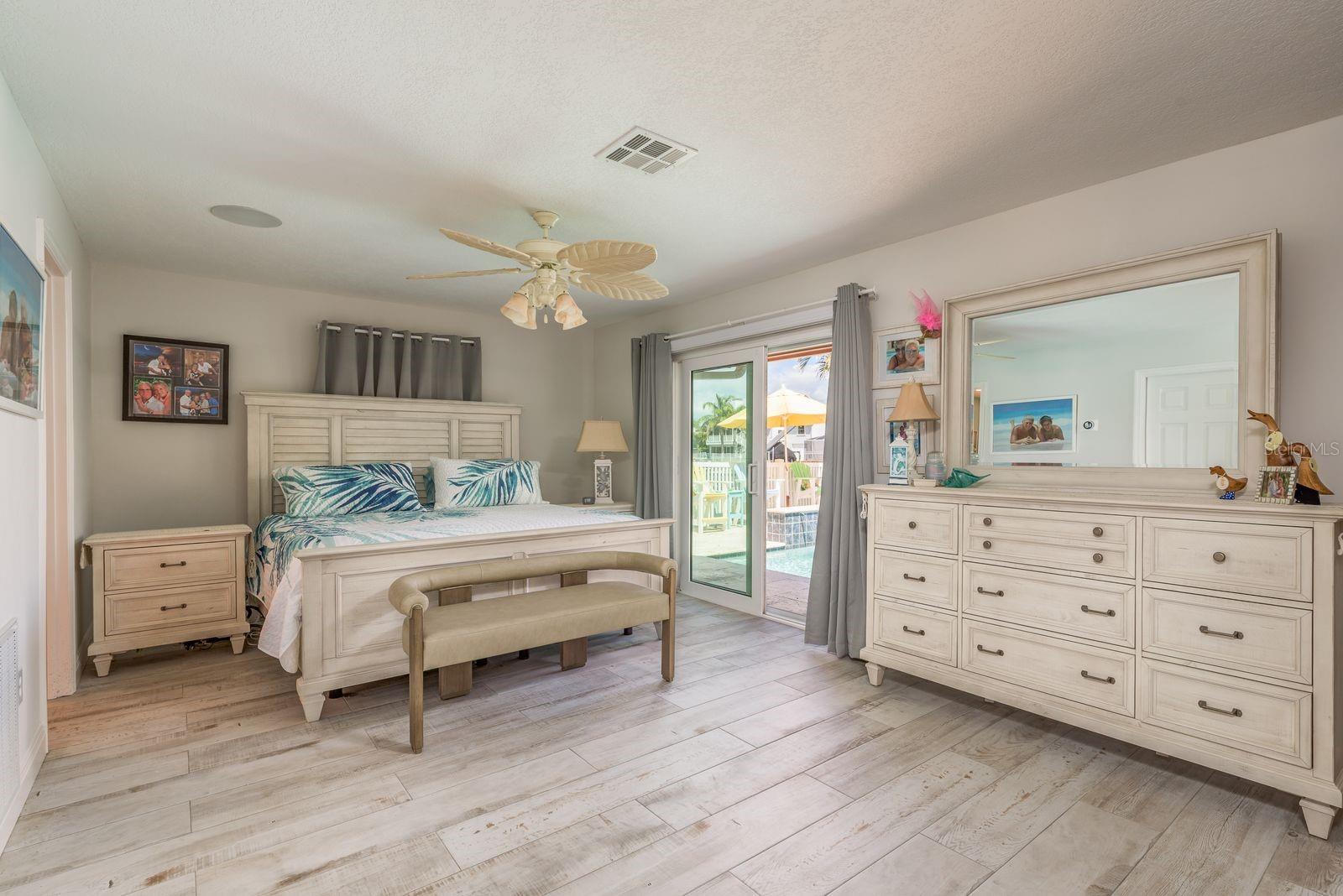 3235 SEAWAY DR, NEW PORT RICHEY, FL, 34652