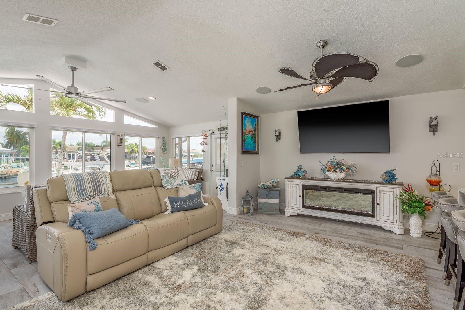 3235 SEAWAY DR, NEW PORT RICHEY, FL, 34652