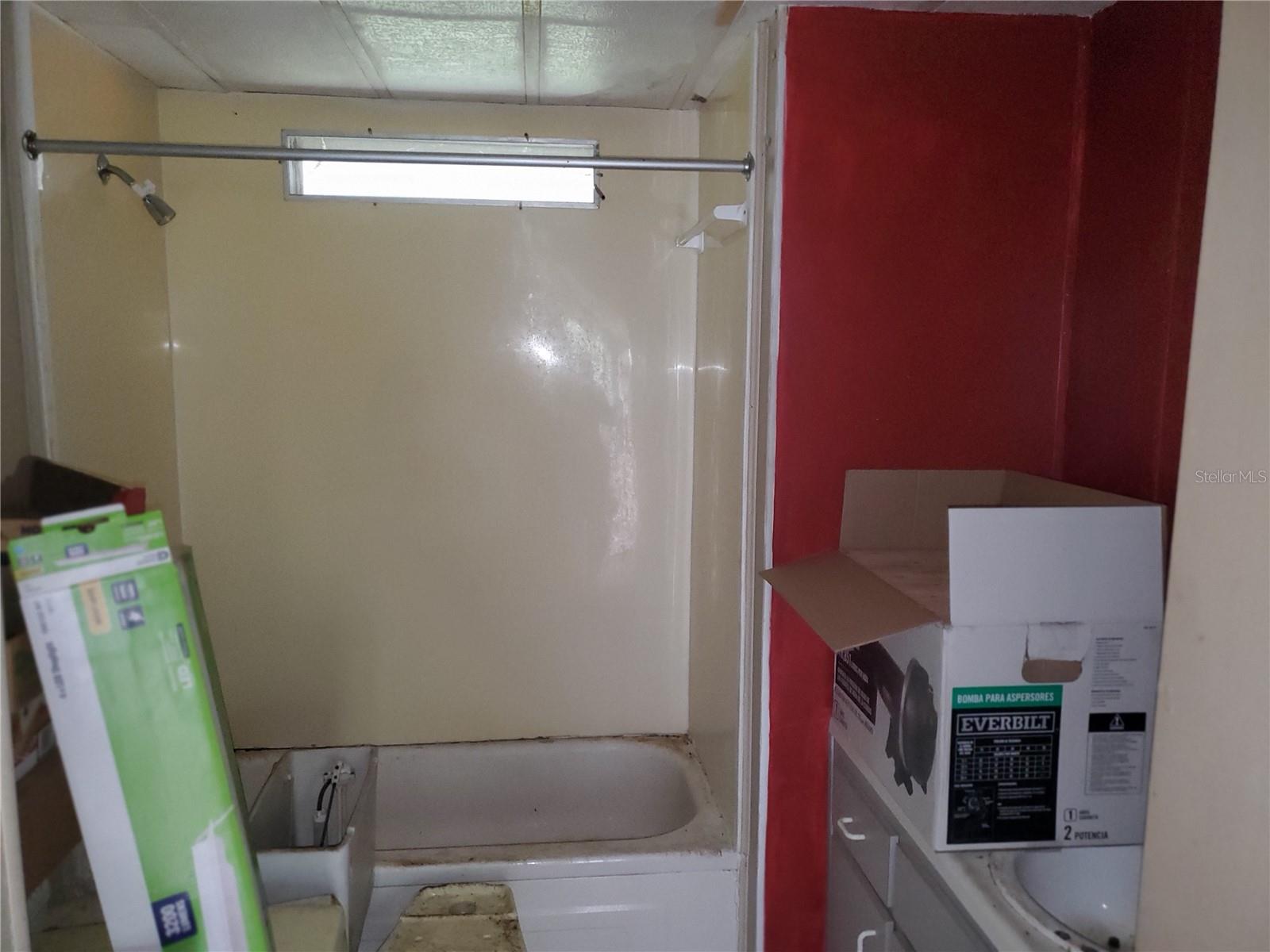 5821 MICHIGAN AVE, NEW PORT RICHEY, FL, 34652