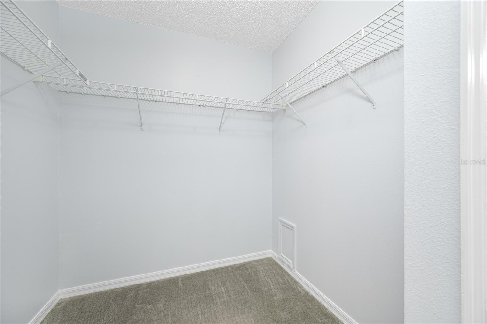 7080 NICOLE LN, LARGO, FL, 33771