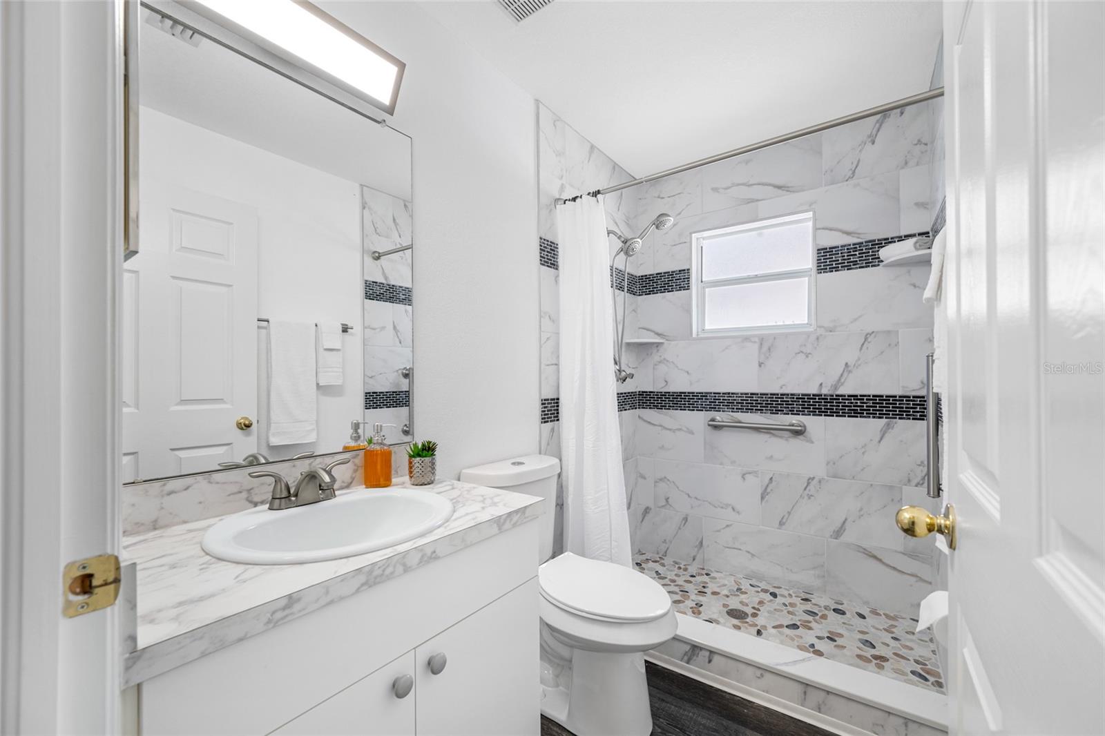 7080 NICOLE LN, LARGO, FL, 33771