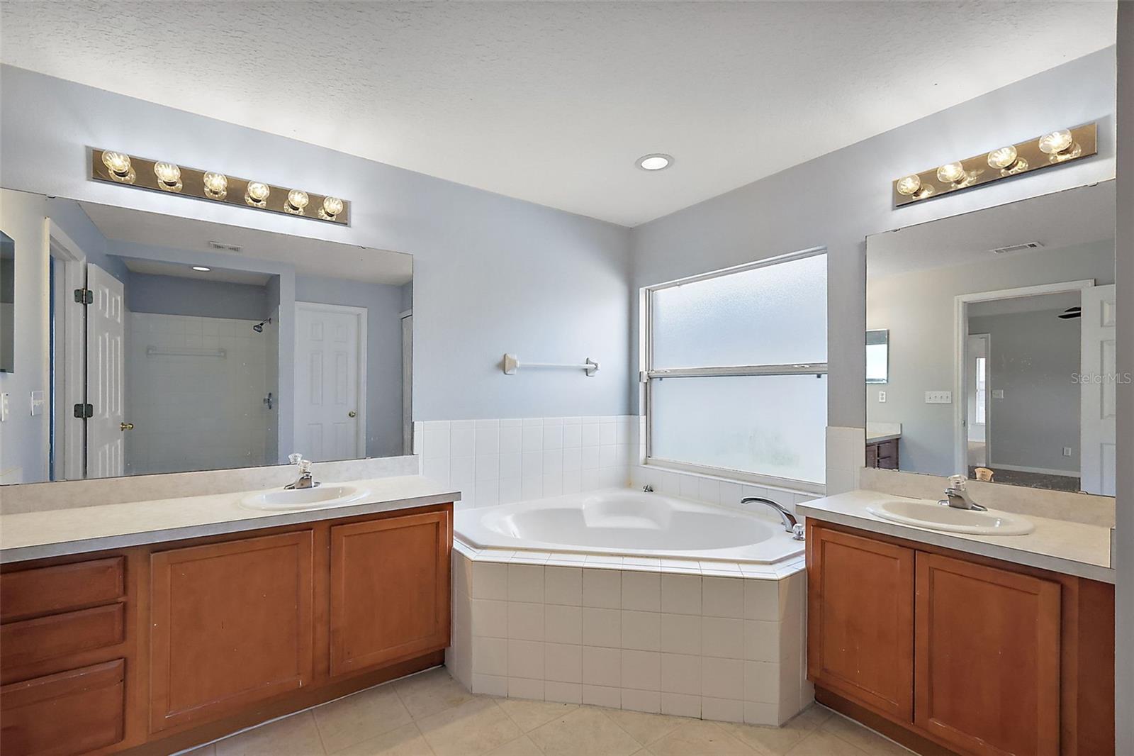 308 ANORAK ST, GROVELAND, FL, 34736