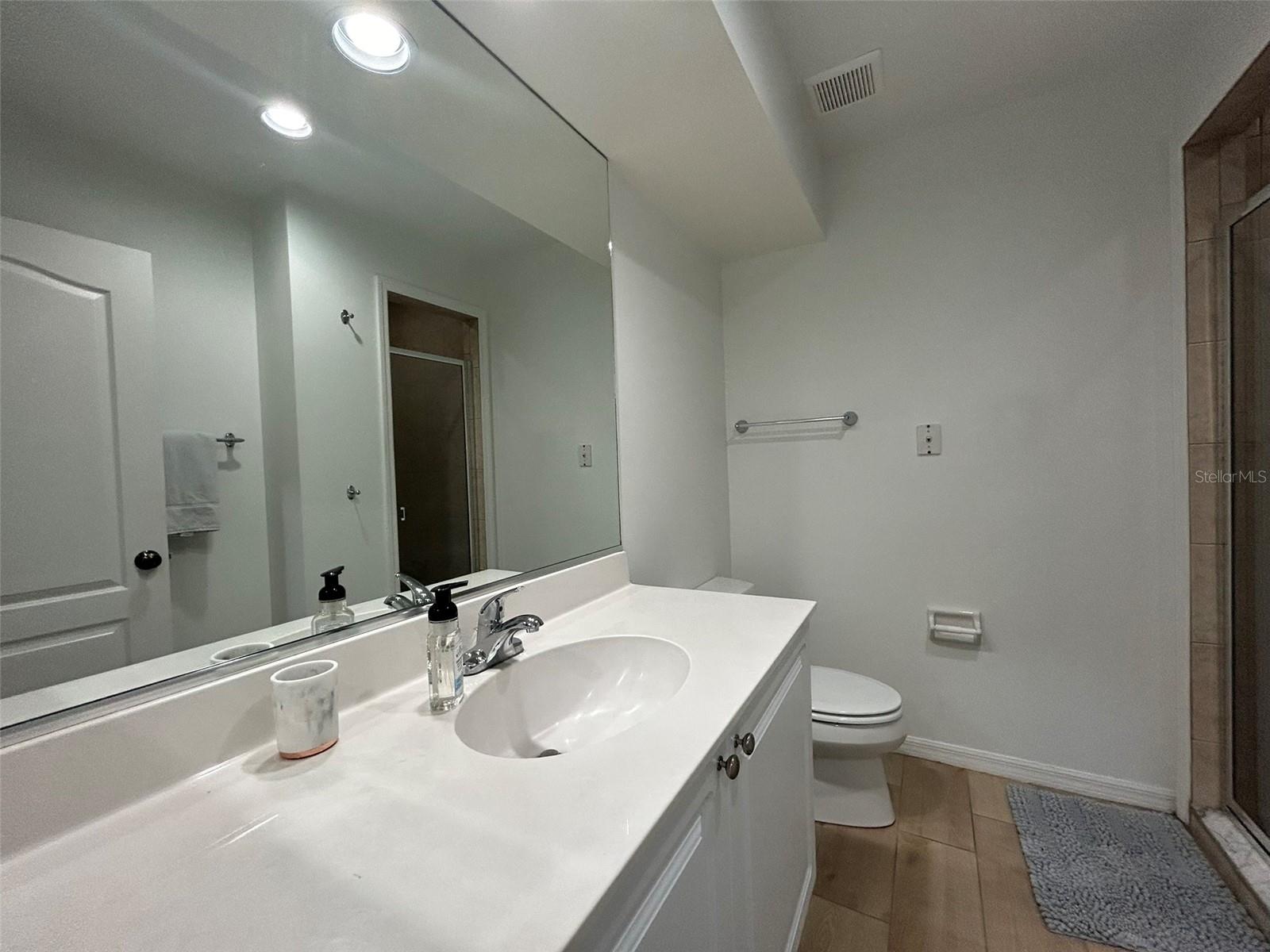 3803 54TH DR W #104, BRADENTON, FL, 34210