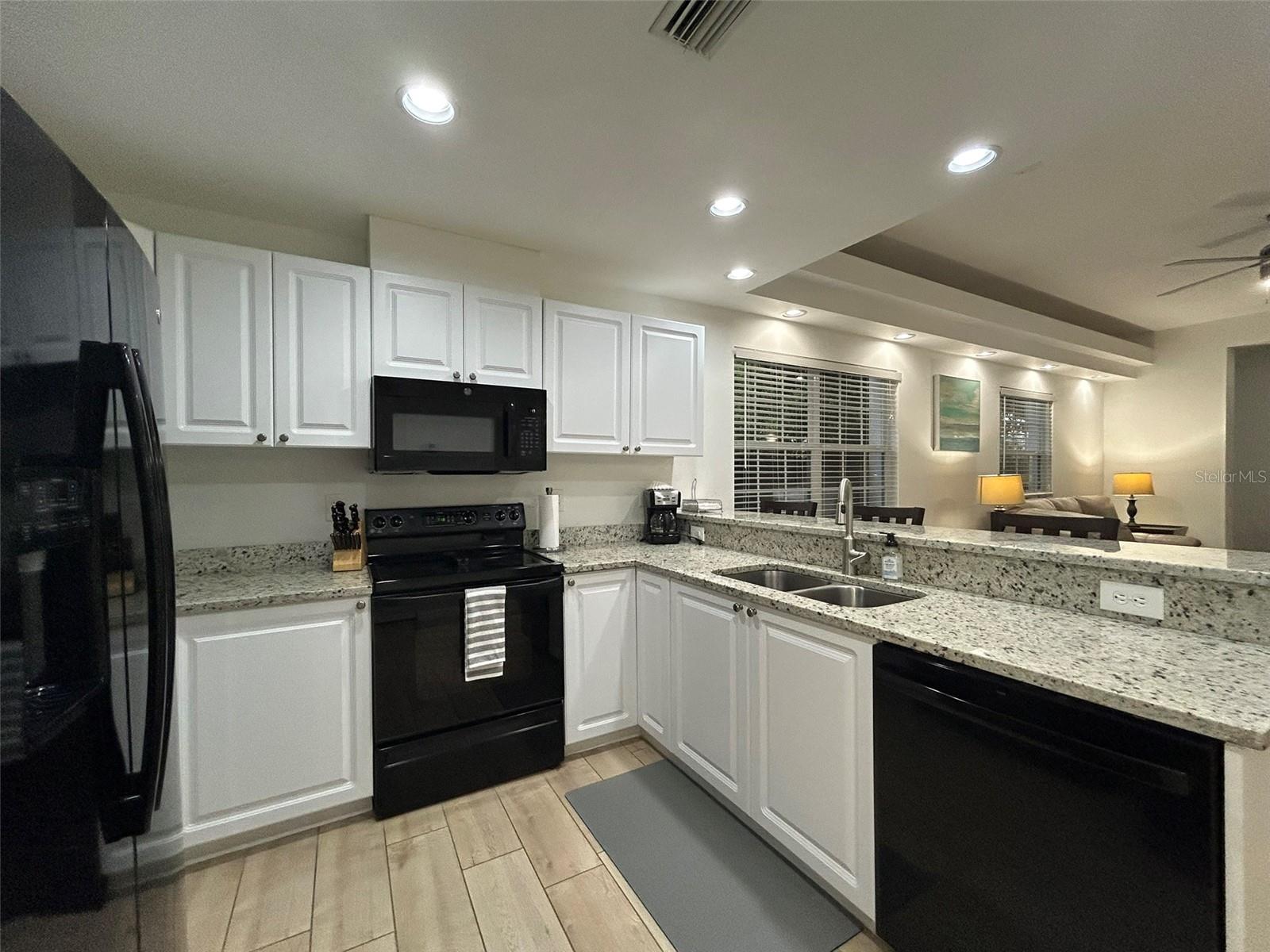 3803 54TH DR W #104, BRADENTON, FL, 34210