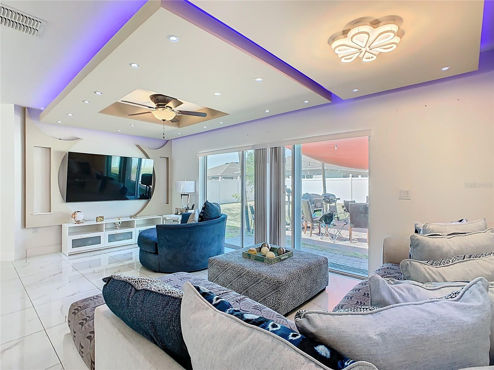 316 BLUE LAKE CIR, KISSIMMEE, FL, 34758