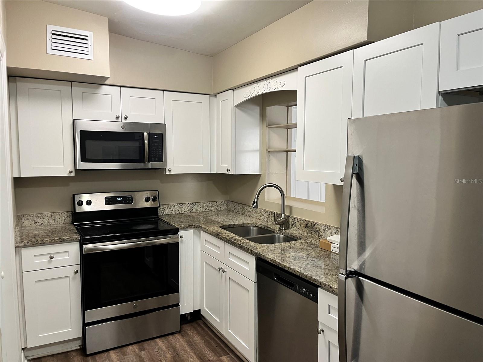 5846 ATHENA PL, ORLANDO, FL, 32808