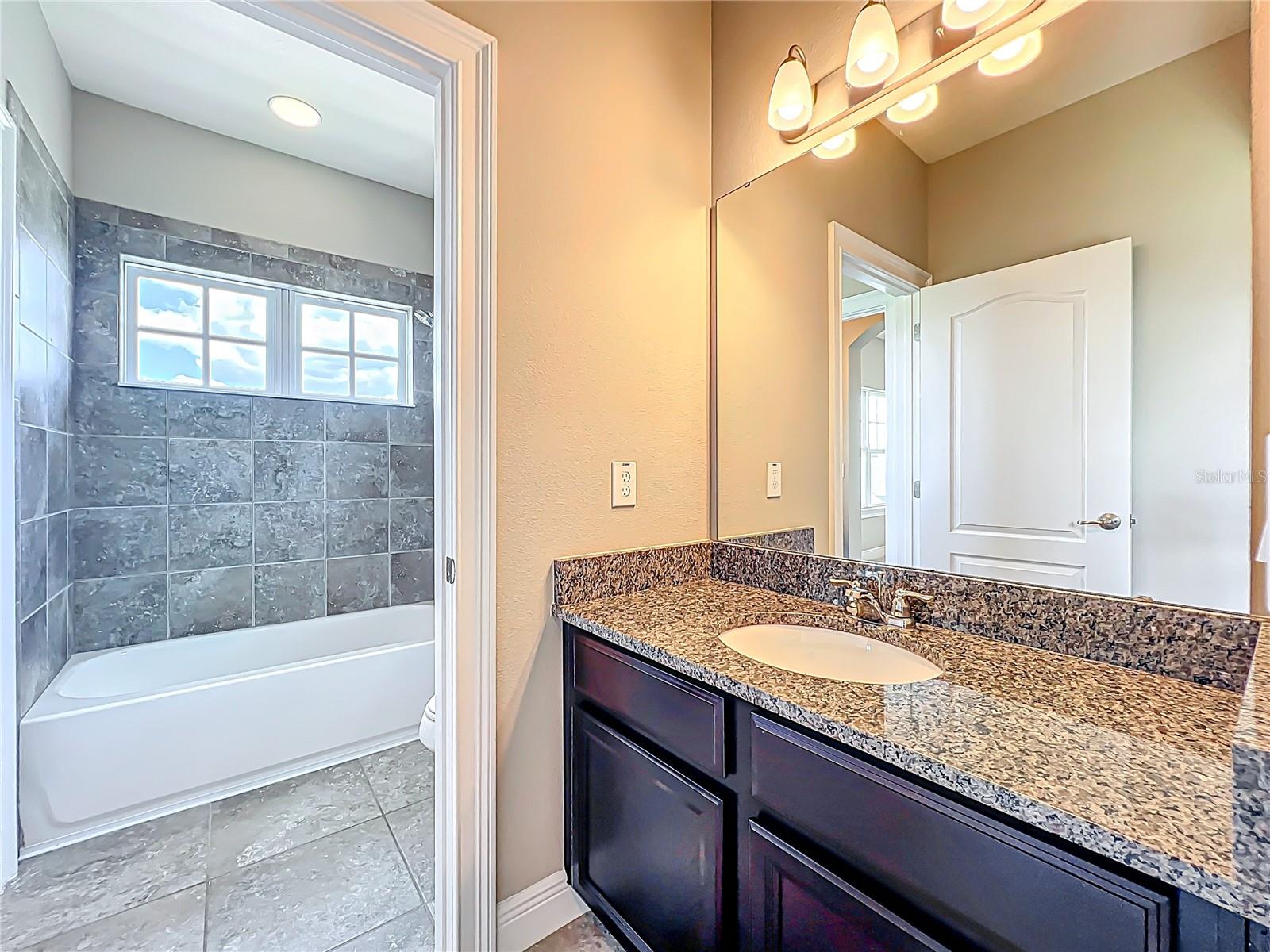 9421 DUGARD CT, ORLANDO, FL, 32827