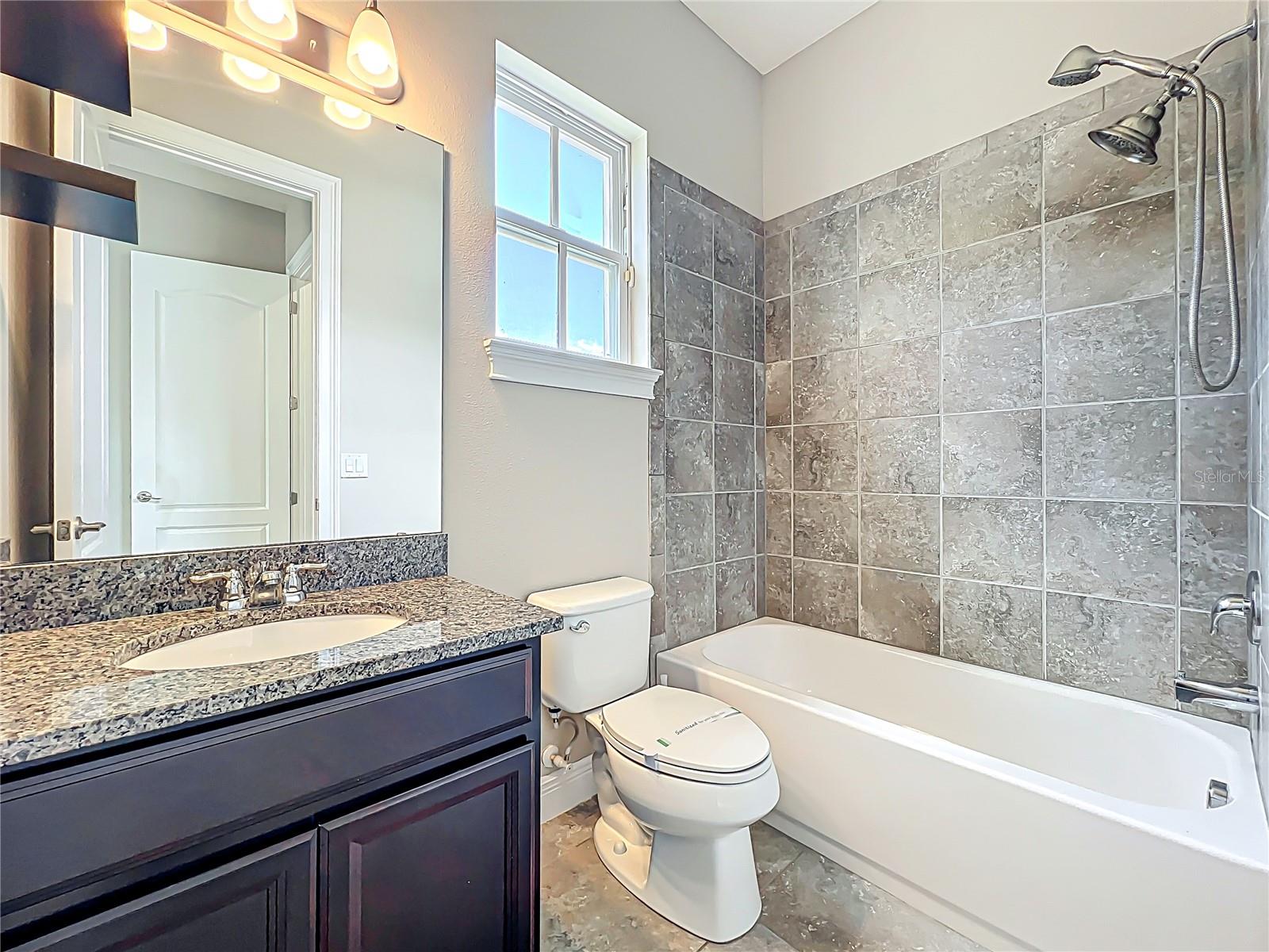 9421 DUGARD CT, ORLANDO, FL, 32827