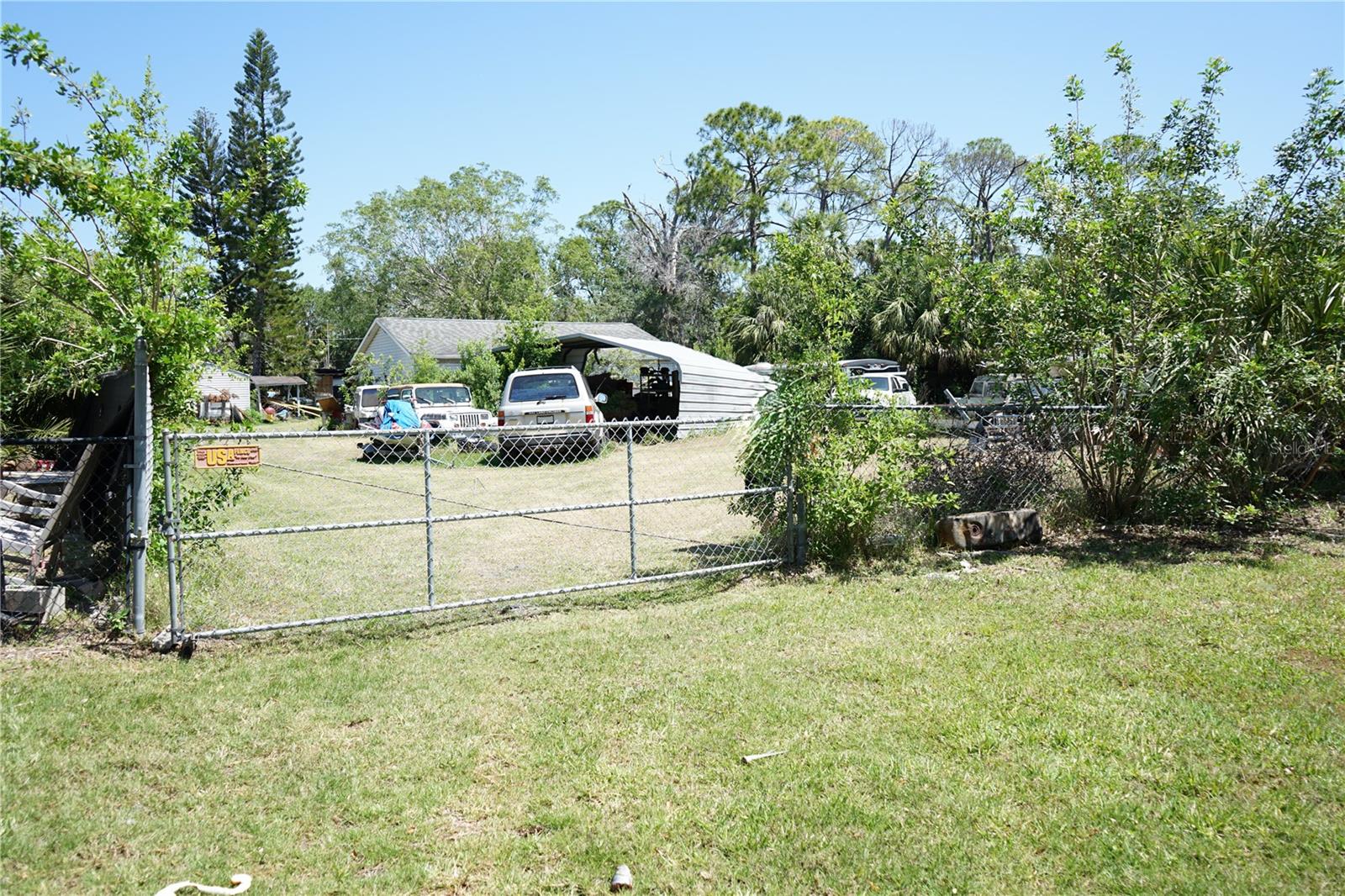 908 4TH AVE SW, RUSKIN, FL, 33570