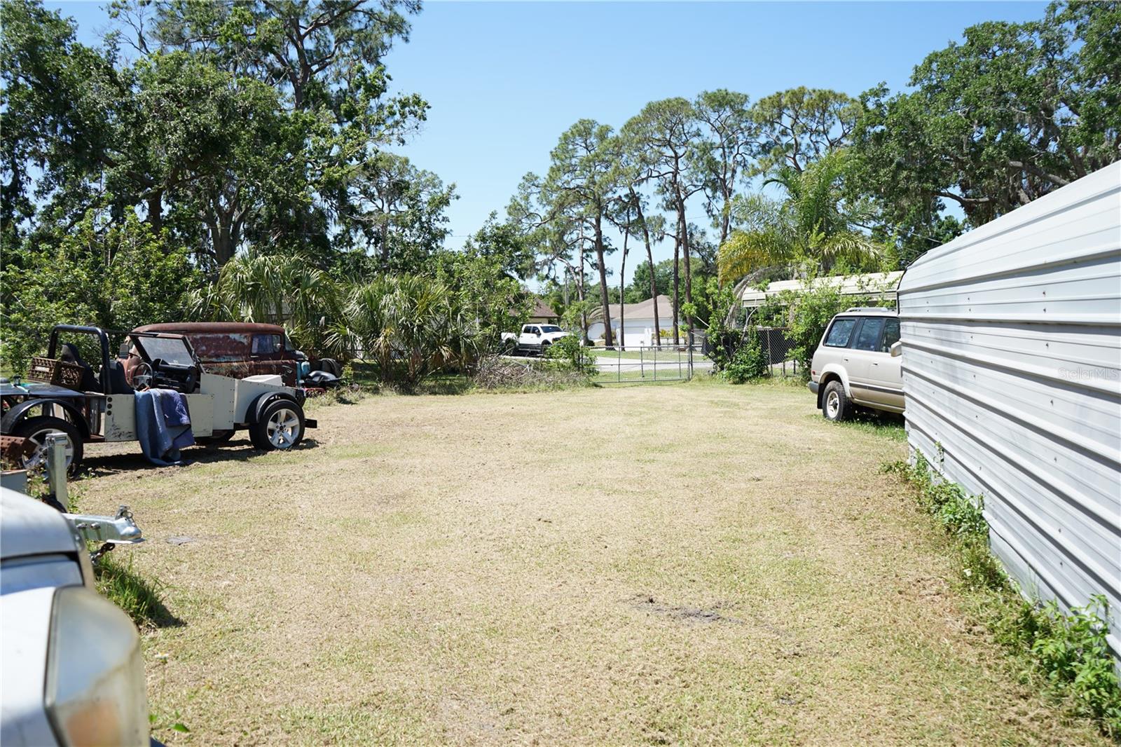 908 4TH AVE SW, RUSKIN, FL, 33570