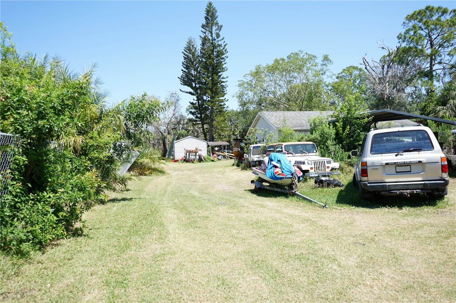 908 4TH AVE SW, RUSKIN, FL, 33570