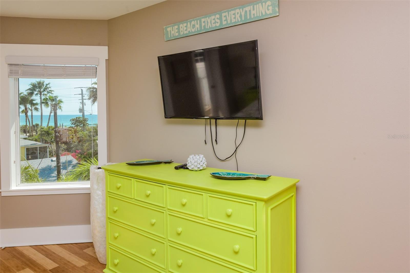 205 17TH ST N, BRADENTON BEACH, FL, 34217