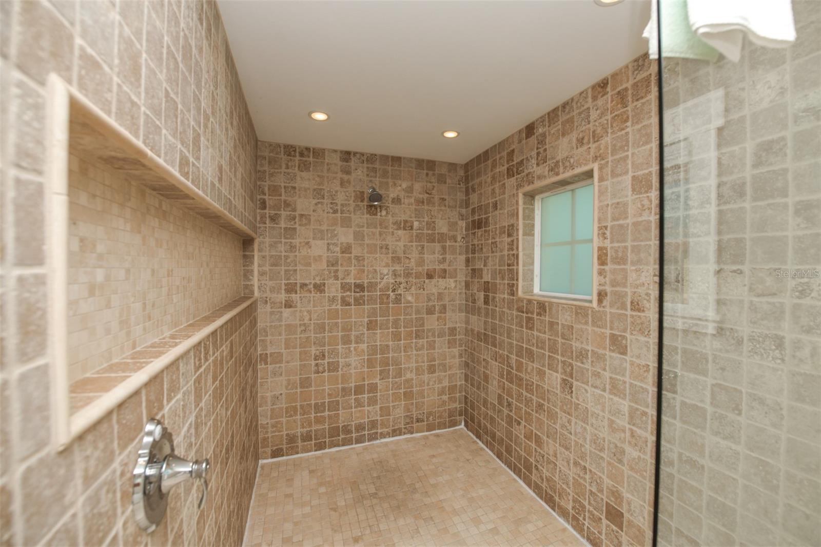 205 17TH ST N, BRADENTON BEACH, FL, 34217