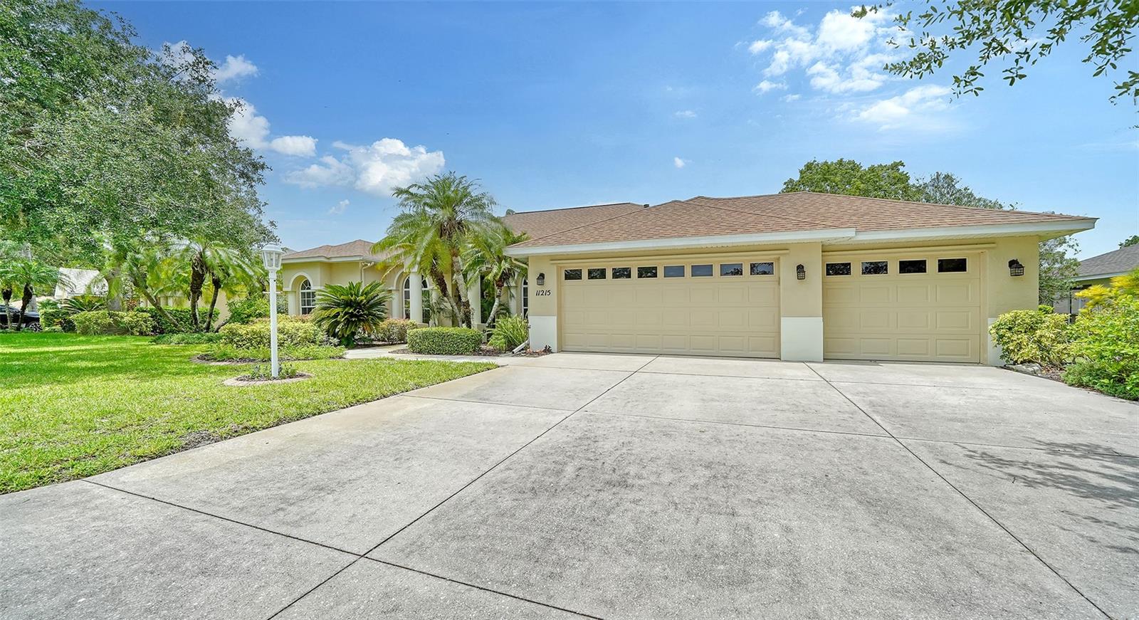 11215 RIVERS BLUFF CIR, LAKEWOOD RANCH, FL, 34202