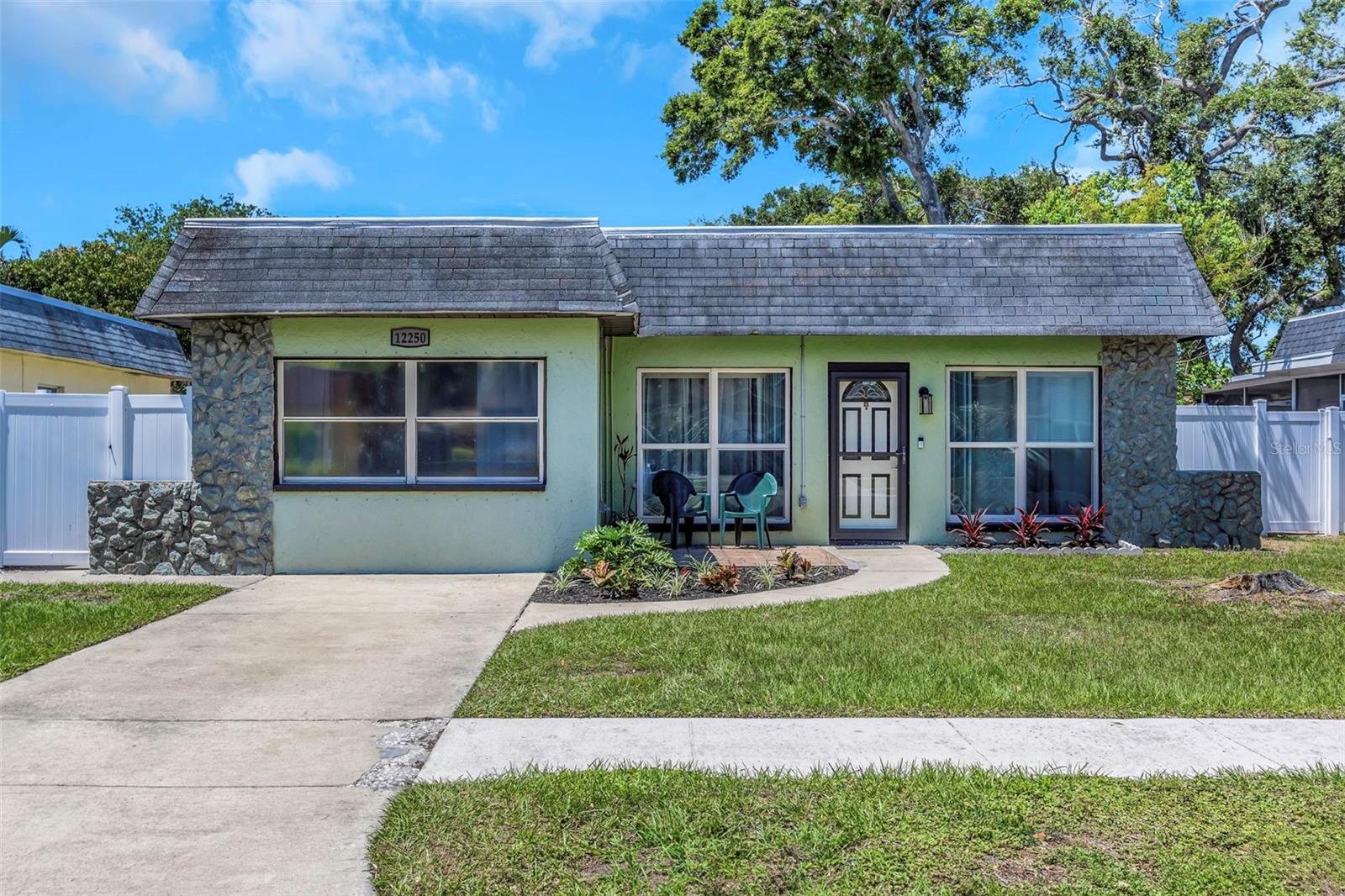 12250 MALLORY DR, LARGO, FL, 33774