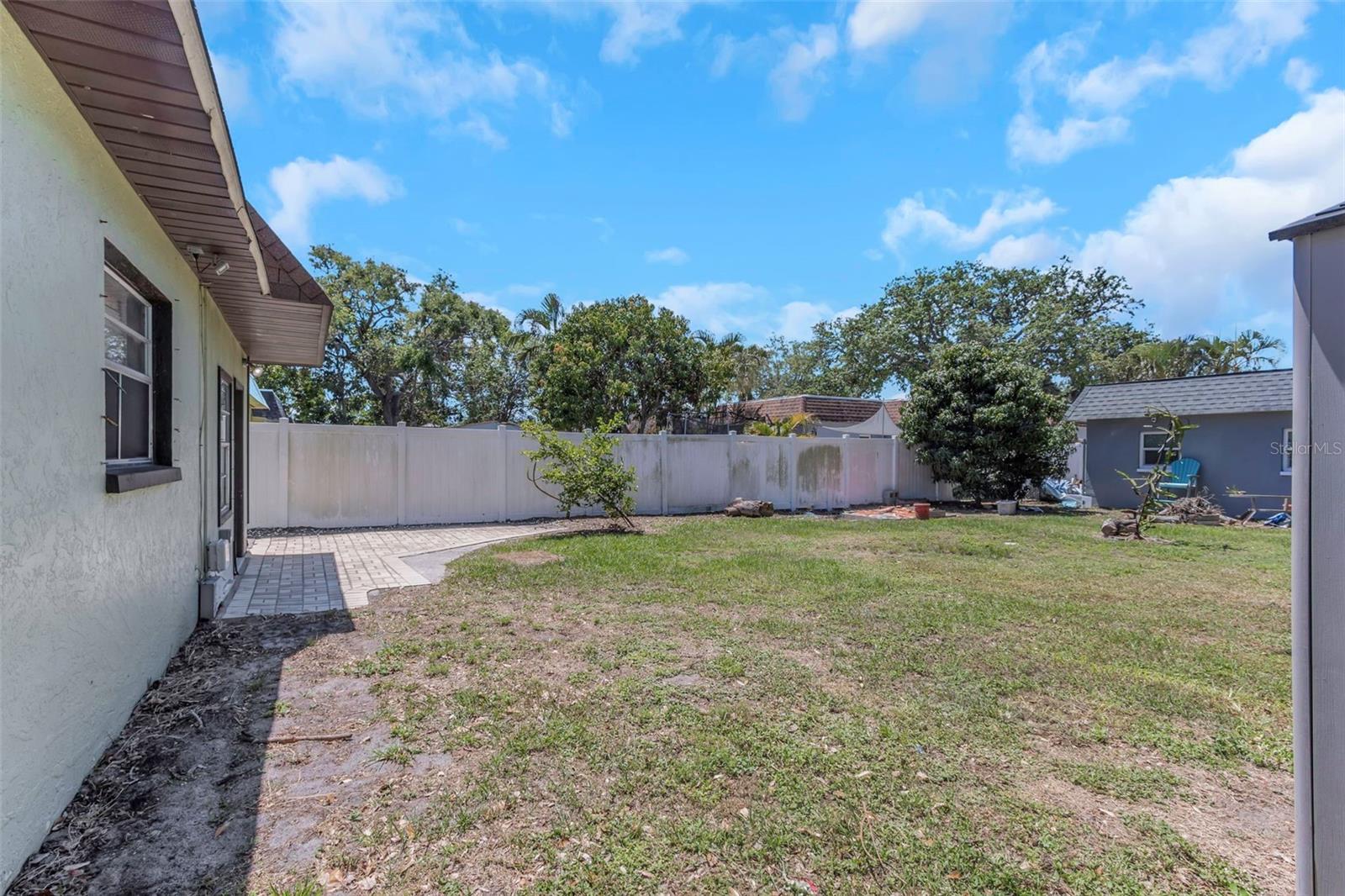 12250 MALLORY DR, LARGO, FL, 33774