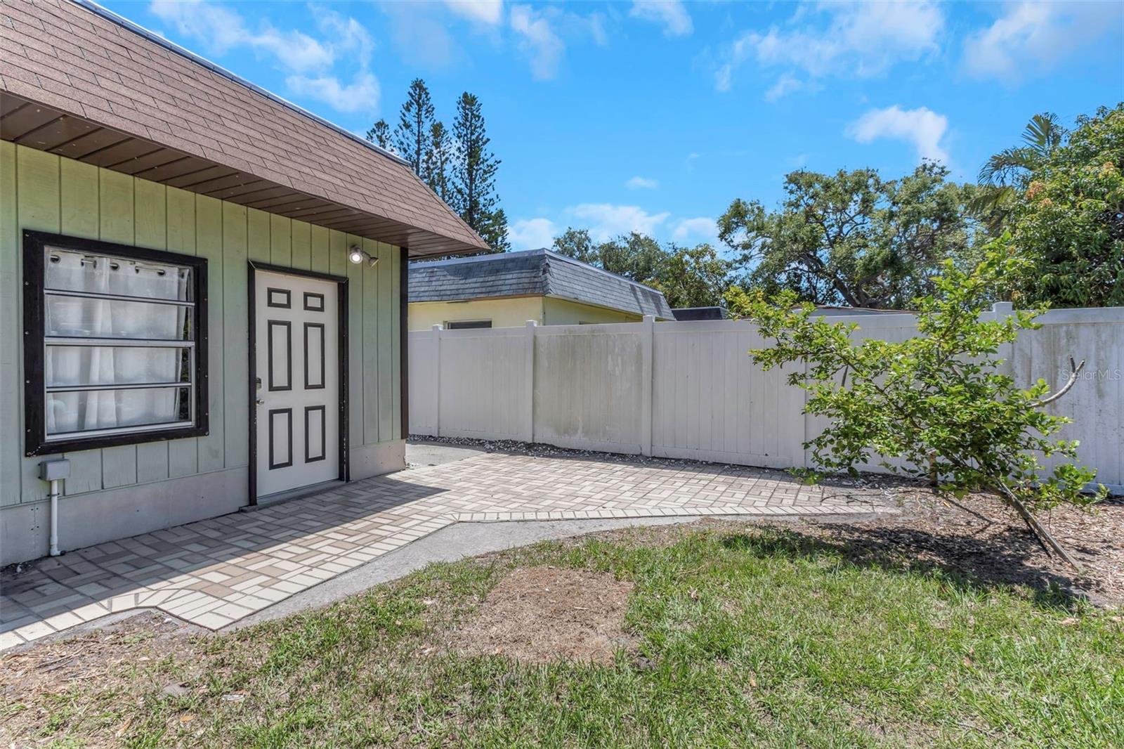 12250 MALLORY DR, LARGO, FL, 33774