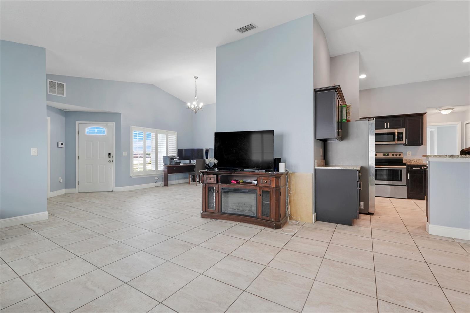 53 ZINNIA LN E, KISSIMMEE, FL, 34759