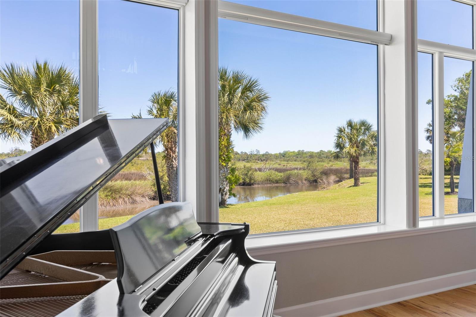 FC309079 Property Photo