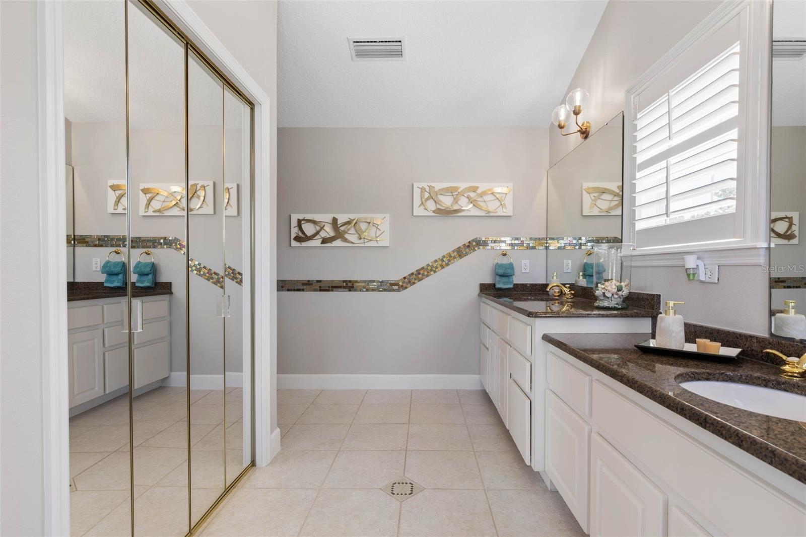 FC309079 Property Photo