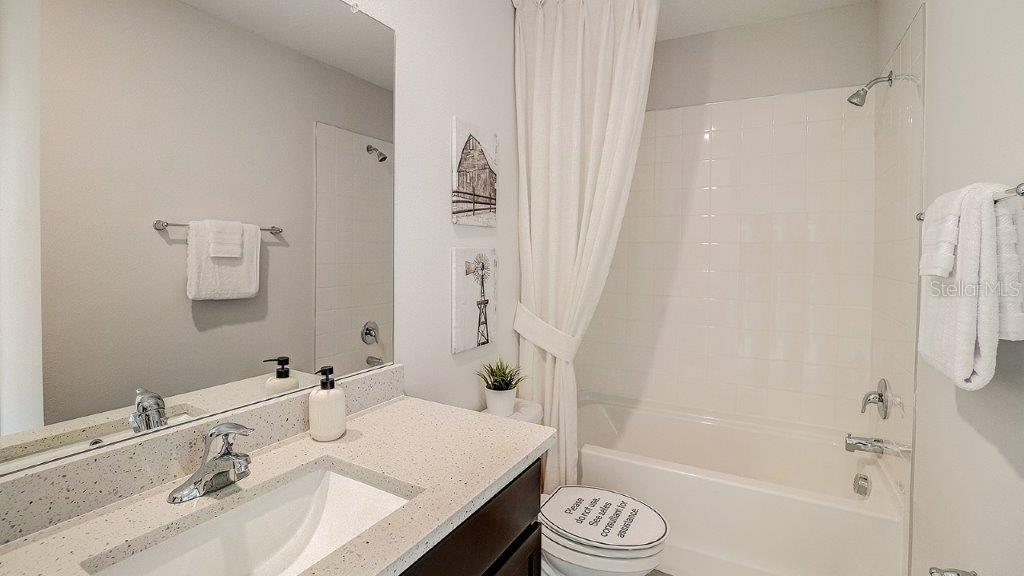 571 MANGROVE SHADE CIR, APOLLO BEACH, FL, 33572