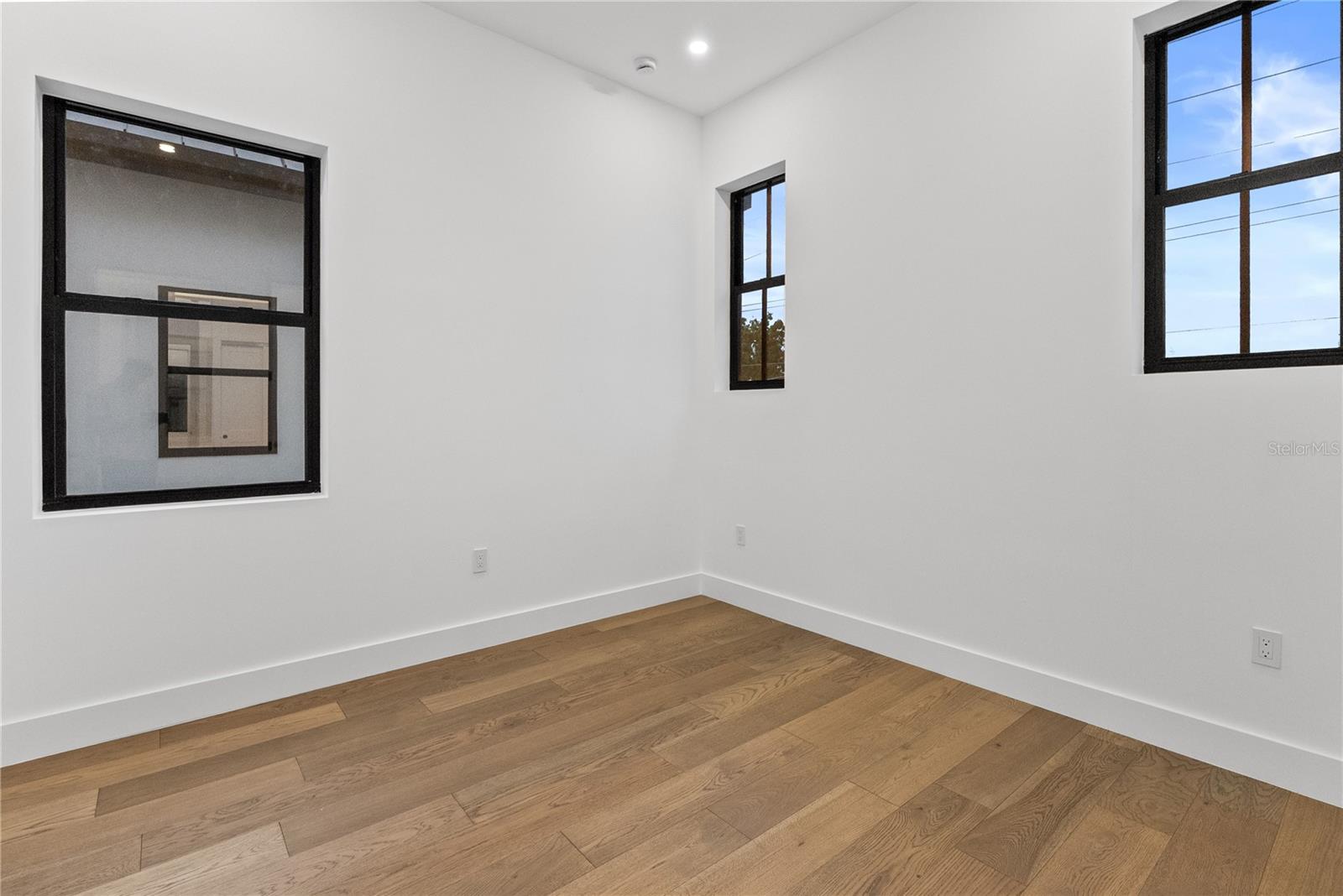 3406 W ARCH ST, TAMPA, FL, 33607