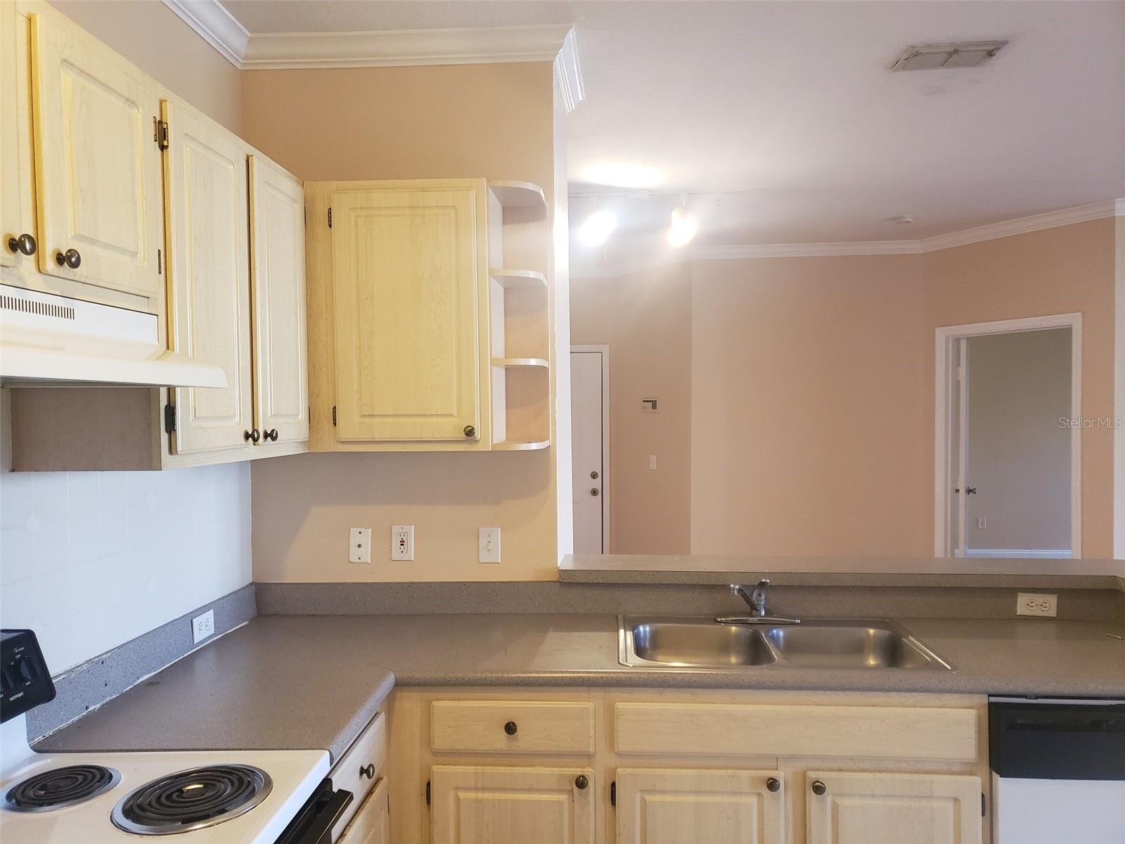 2639 MAITLAND CROSSING WAY #104, ORLANDO, FL, 32810