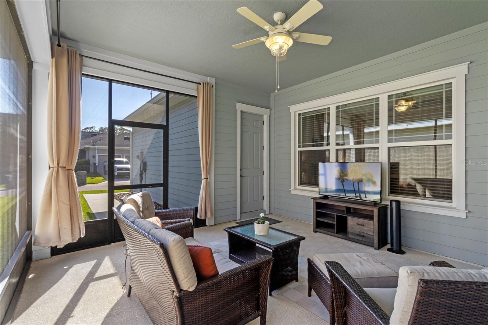 6011 CALDERA RIDGE DR, LITHIA, FL, 33547