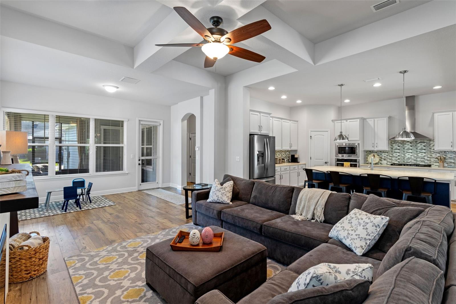 6011 CALDERA RIDGE DR, LITHIA, FL, 33547