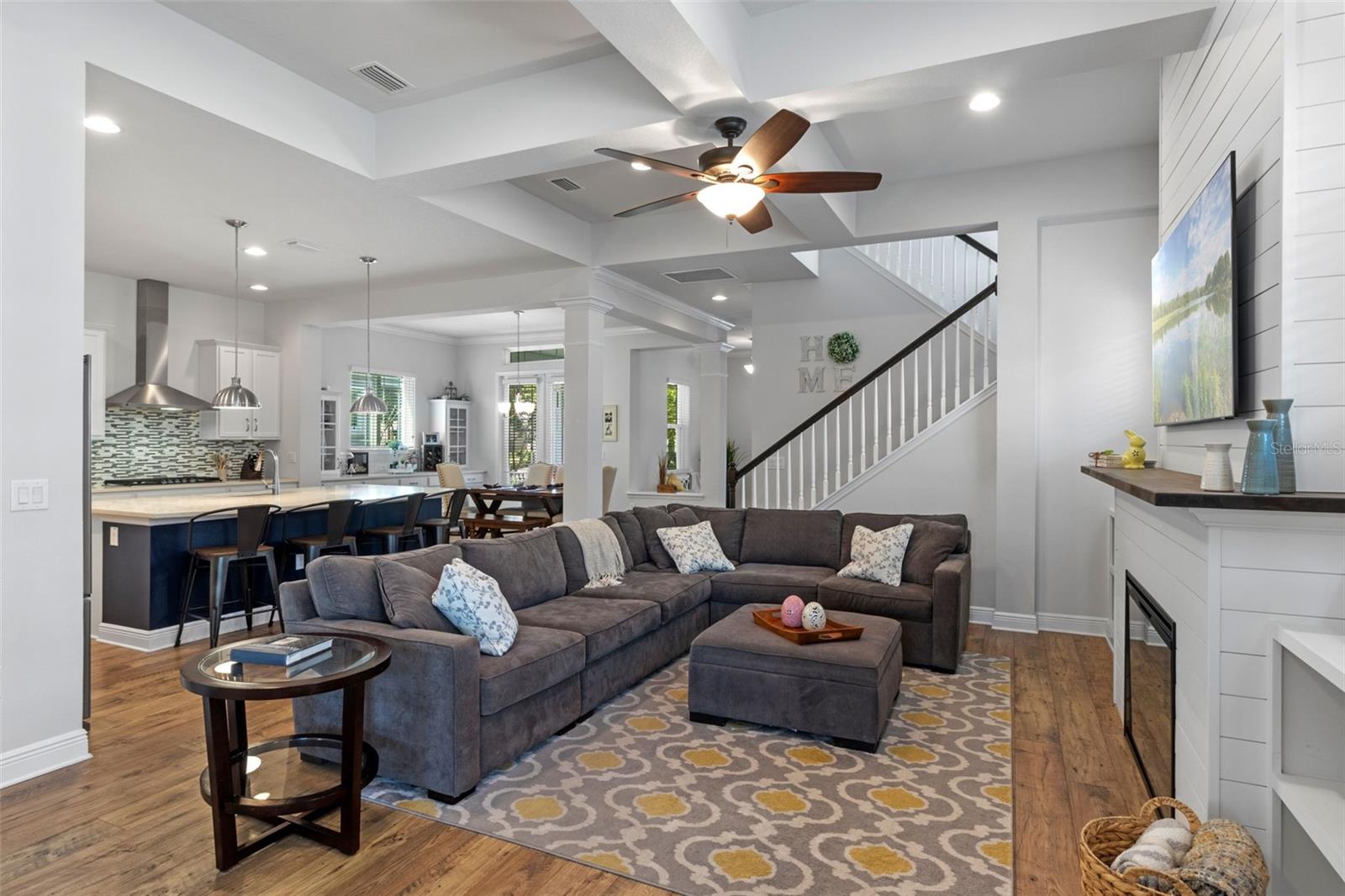 6011 CALDERA RIDGE DR, LITHIA, FL, 33547